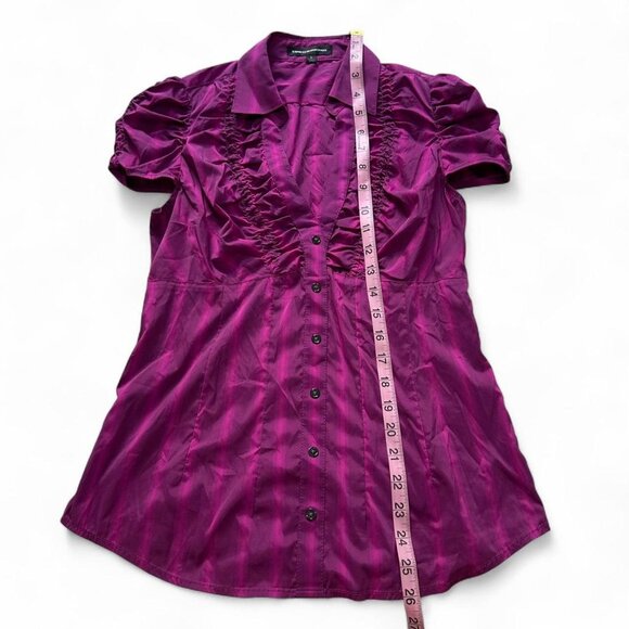 Vintage Purple and pink stripe blouse with ruffled collar and button-up front - Picture 6 of 6